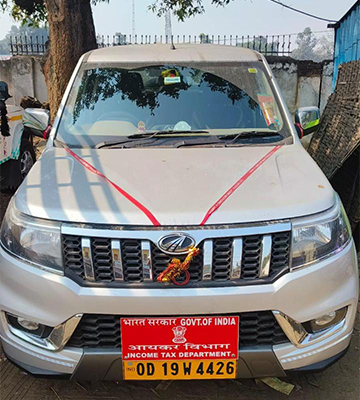 TUV 300